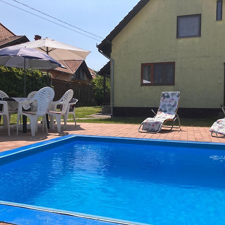 Lellei Pihenohaz Balatonlelle Villa Bagian luar foto