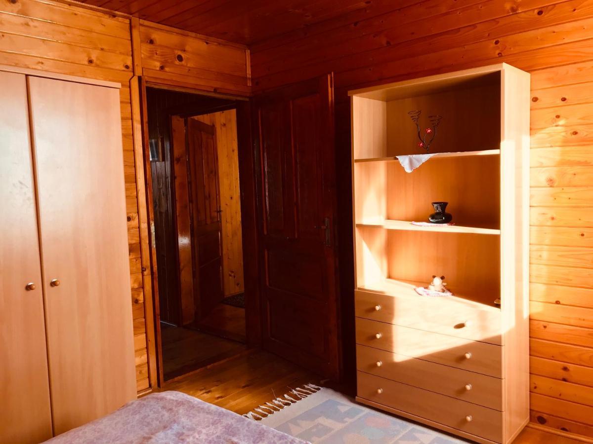 Lellei Pihenohaz Balatonlelle Villa Bagian luar foto